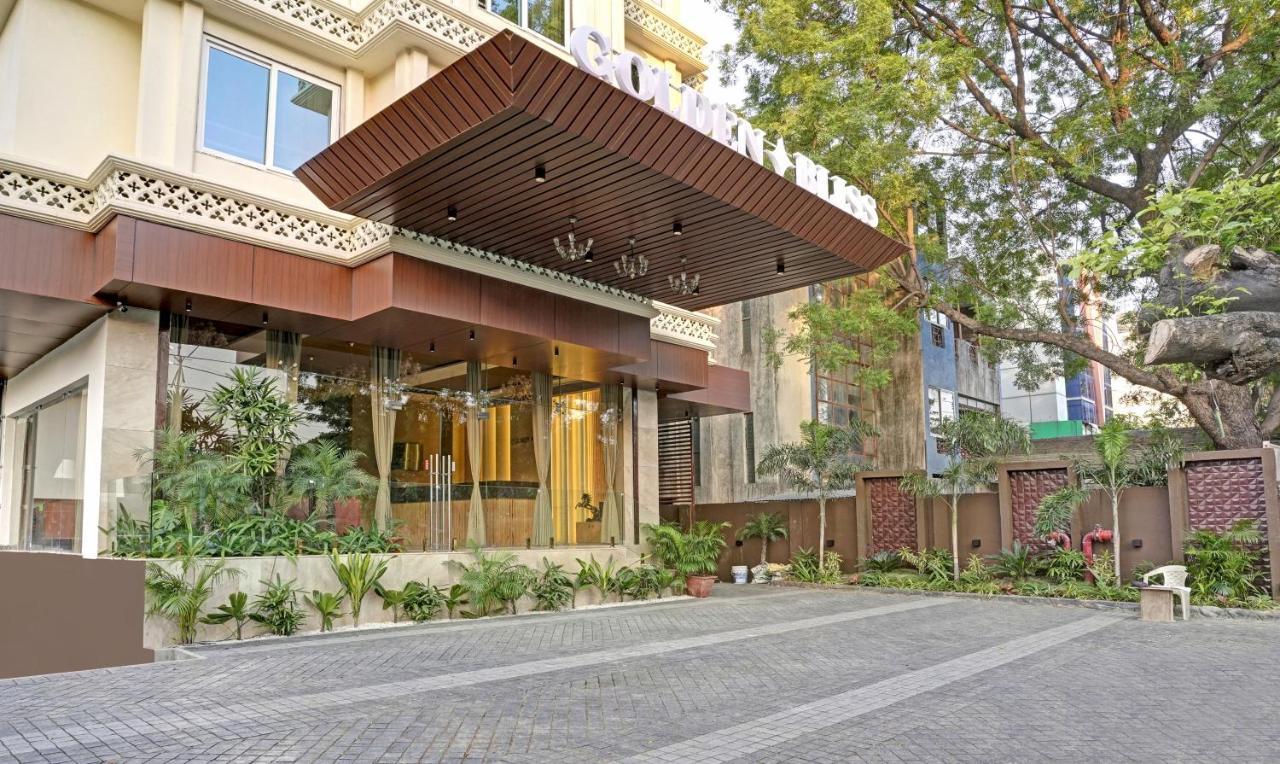 Treebo Premium Golden Bliss Trimurti Nagar Square Nagpur Eksteriør bilde