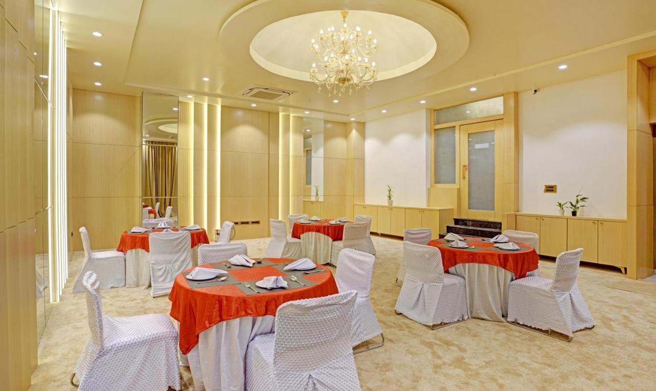 Treebo Premium Golden Bliss Trimurti Nagar Square Nagpur Eksteriør bilde