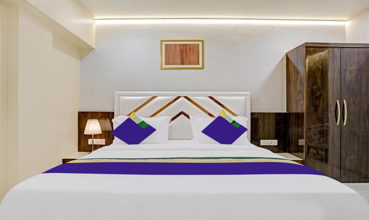 Treebo Premium Golden Bliss Trimurti Nagar Square Nagpur Eksteriør bilde