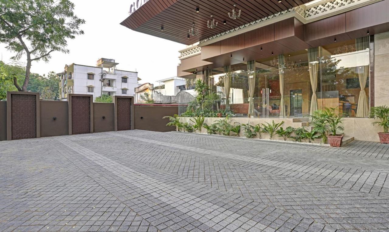 Treebo Premium Golden Bliss Trimurti Nagar Square Nagpur Eksteriør bilde